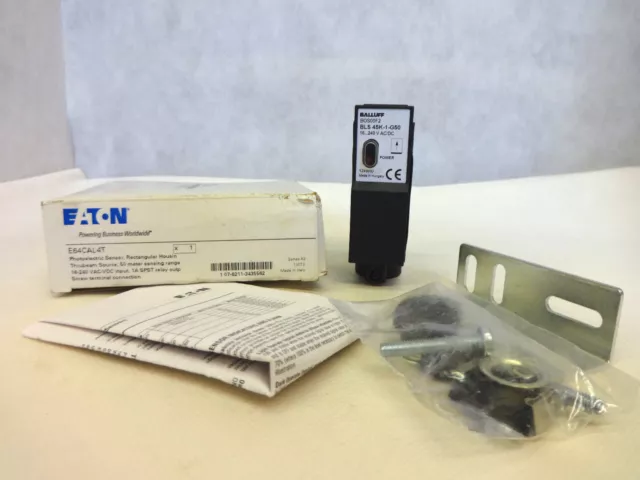 New In Box Eaton/Cutler Hammer E64Cal4T Photoelectric Sensor