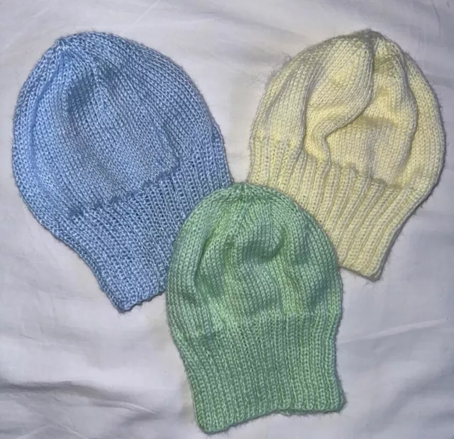 Baby Knitted Beenies Hats X 3 BNWOT Unisex
