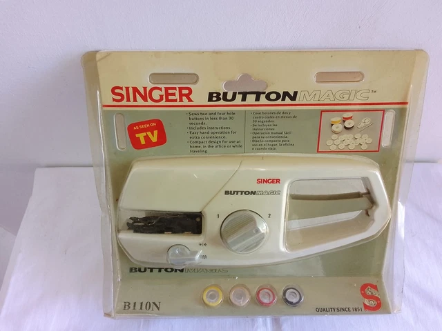 Singer Button Magic B 110 N made in Taiwan, nuovo