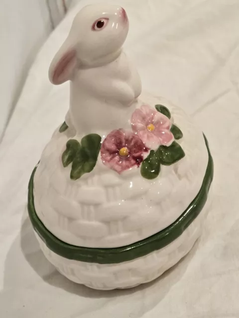 Vintage Avon 1982 Bunny Luv Love Hand Painted Ceramic Trinket Box Collectible 3