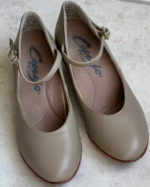 Capezio 551 Jr. Footlight Character Dance 1.5" Heel Tan Leather Women’s Sz 5.5