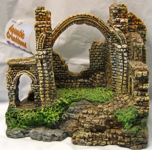 Et9043 8" Ruined Castle Aquarium Ornament