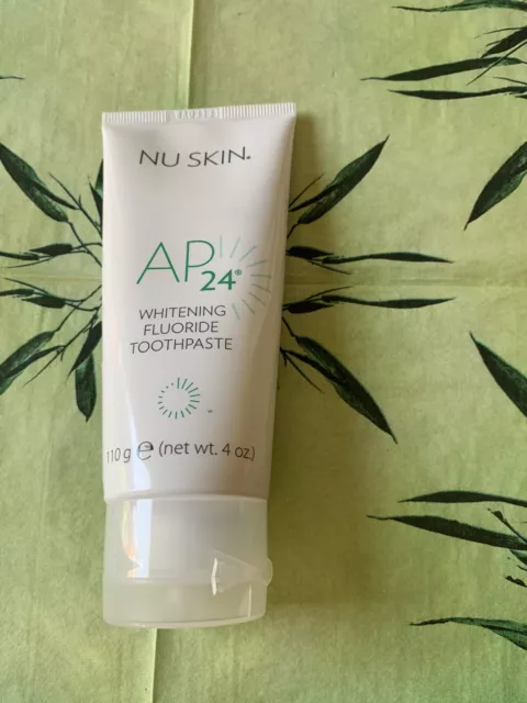 Nuskin AP 24 Whitening Fluoride Zahnpasta - 110g