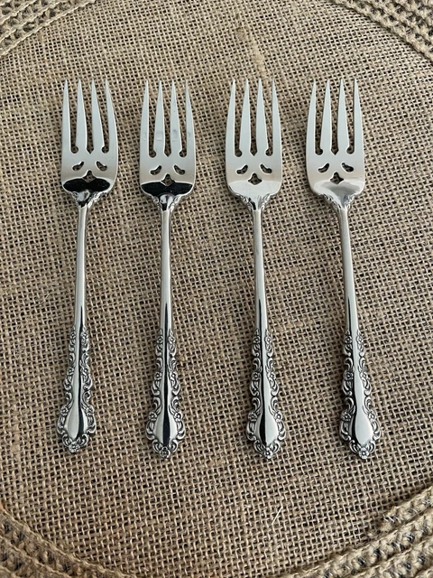 ONEIDA SHELLEY Stainless Steel Flatware Cube Pattern - Old Stock Silverware In Excellent Condition