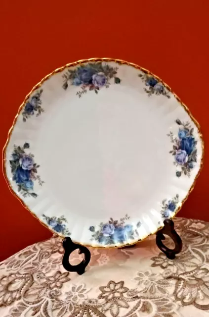 ROYAL ALBERT   "Old Country Roses"   Cake Plate   1st Quality    Excellent Cond.