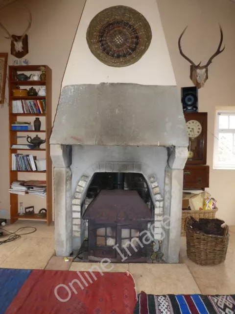 Photo 12x8 Fireplace in 'outhouse' at Salthill Demesne Moin Searlas A desi c2011