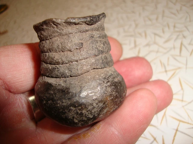 Ancient Corrugated Vessel Jar Pottery American Indian? Antique Clay