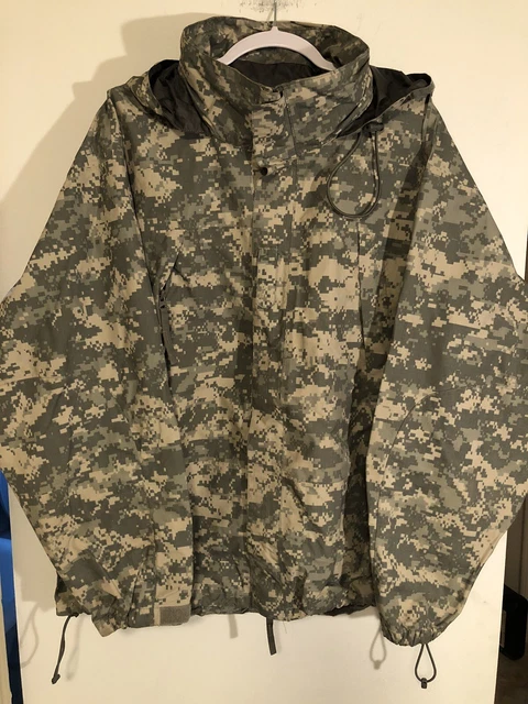 USGI ECWCS Digital Camo GEN III Extreme Cold Wet Weather Jacket Large Gore Tex
