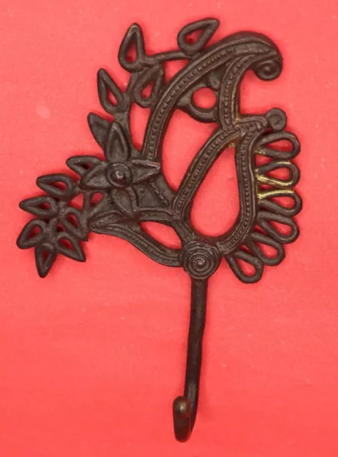 Parrot Carved Antique Repro Handmade Brass Towel Cup Key Cloth Wall Hanger Hook