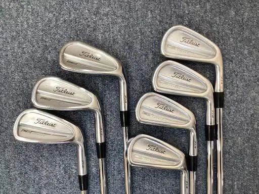 Set fer à repasser droit Titleist AP 3 718 5-9,P KBS TOUR C