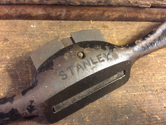 A Stanley No64 Flat Bottom Spokeshave 3