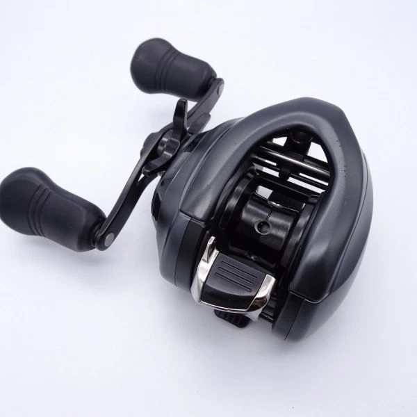 リール SHIMANO 17EXSENCE DC XG LEFT Shimano Exsence Dc Xg Left Hand Baitcasting Reel (17 Model