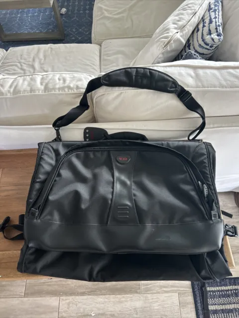 TUMI T-Tech Black Tri-Fold Carry On Garment Bag 536C Luggage Suitcase