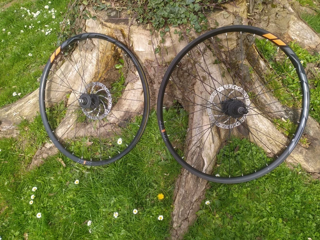 Bulls STYX  27,5 Zoll  Laufradsatz  QR 9x100/135 mm