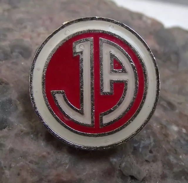 Rare Vintage pin badge ARGENTINA CLUB ATLETICO PLATENSE FOOTBALL CLUB CAP  enamel