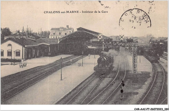 CAR-AACP7-51-0636 - CHALONS-SUR-MARNE - interieur de la gare - Train
