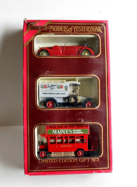 Miniature Matchbox Horse Drawn Buses (Autobus à Chevaux) - Échelle 1:43 - Réf. Y-12 - Métal - Occasion Bon état
