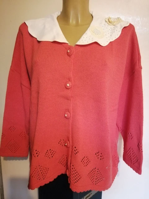 Maglia fucsia manica lunga con collo bianco con perline