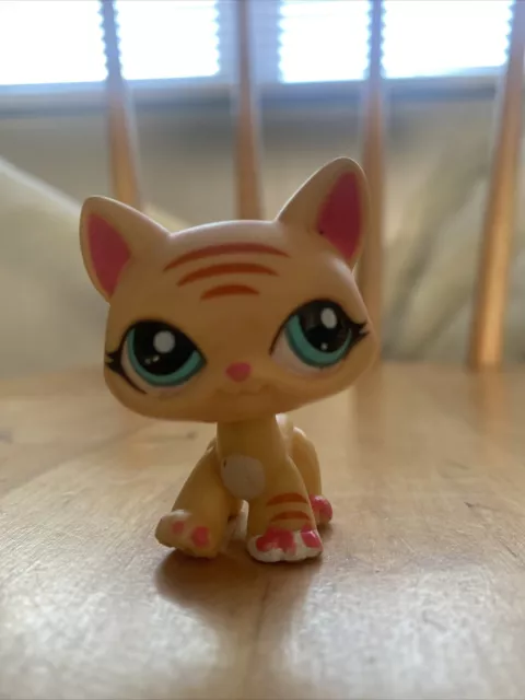 LPS Littlest Pet Shop - stripey yellow cat - #1572