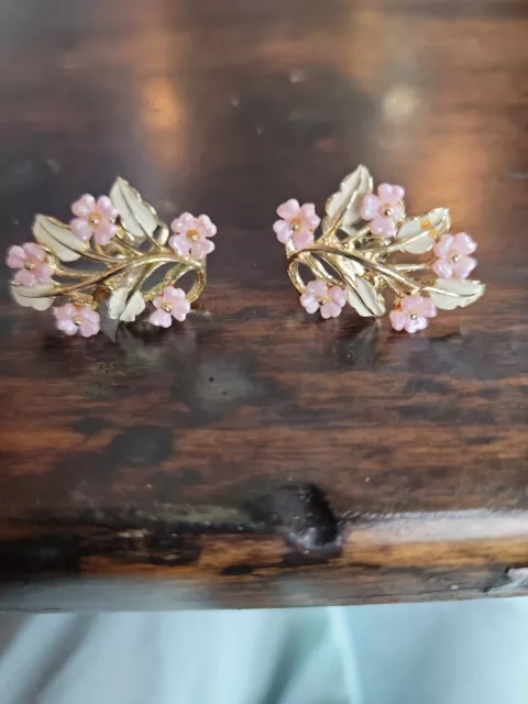 Vintage Signed CORO 50's Pink Flower Clusters Enamel Earrings Damaged