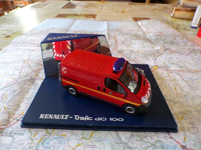 NOREV 1/43 - Renault Trafic 2006 Evado Bleu EUR 75,00 - FR