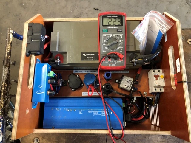 Bat412101084 Convertitore Potenza