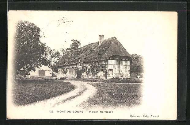 CPA -- ROSNAY . ENTREE DU BOURG ET DE L EGLISE . 253.H