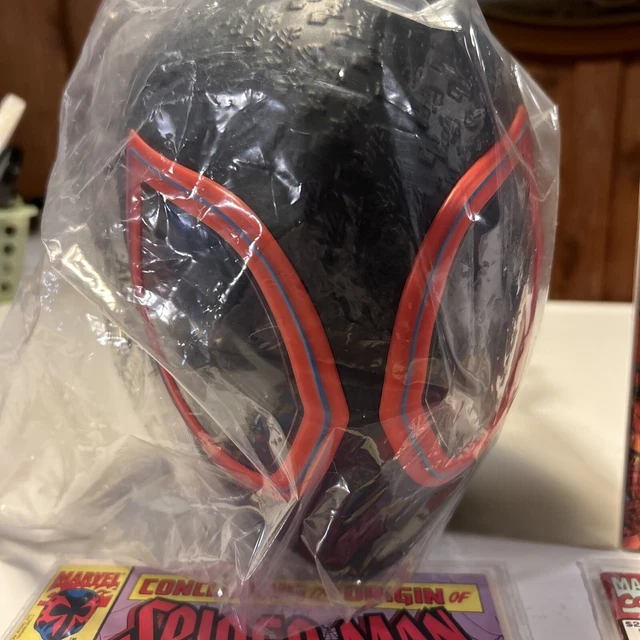SPIDERMAN ACROSS THE SpiderVerse AMC Exclusive Miles Morales Popcorn