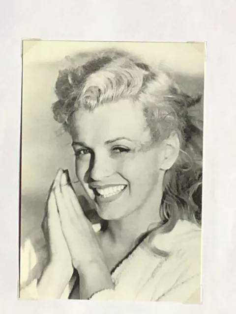 CP Marilyn Monroe carte postale neuve