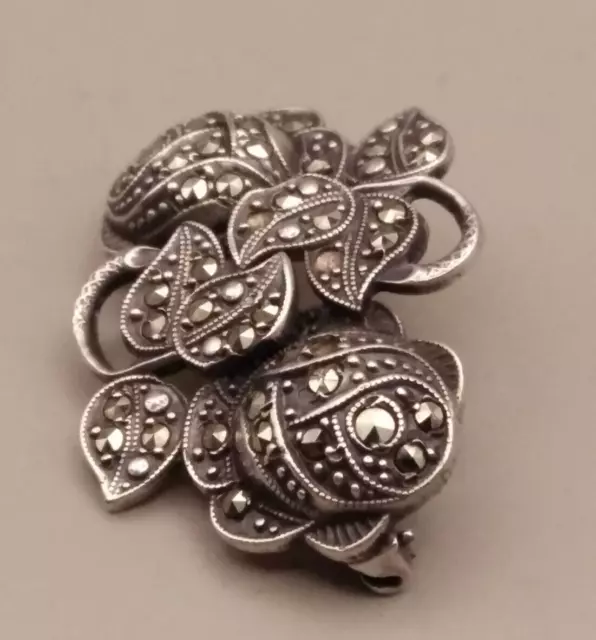 VINTAGE STERLING SILVER MARCASITE BROOCH  ROSES  6,9g