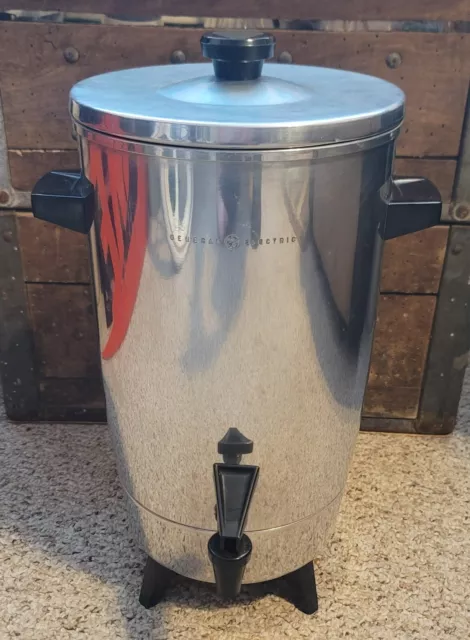 https://www.picclickimg.com/ypgAAOSw-GZky9By/Ge-General-Electric-30-Cup-Automatic-Coffee-Percolator.webp