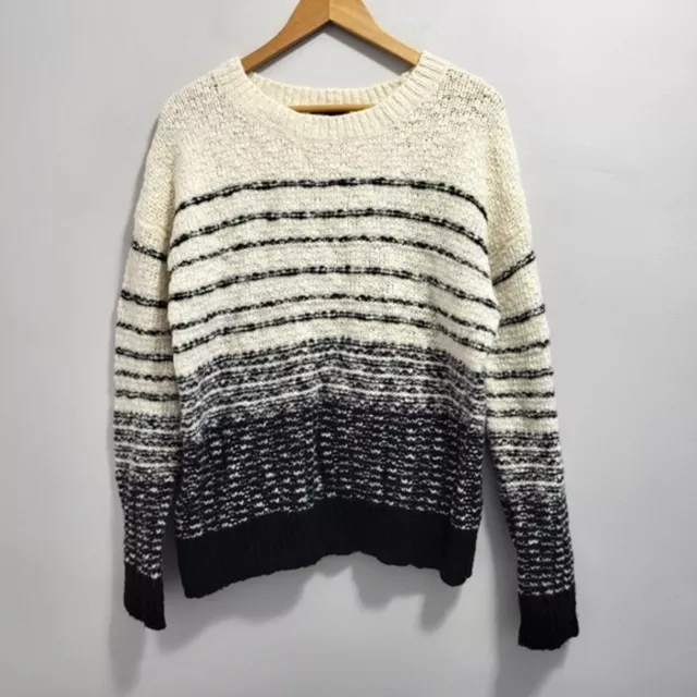 Vince Textured Stripe Sweater Cream and Black Chunky Wool Blend Size Large