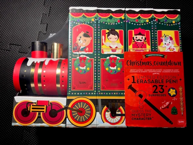 VEEKAY Calendario Avvento 2025 Macchinine - 24 Giorni Di Giocattoli: Auto Da Rally, Camion Costruzione, Elicottero E Mappe - Regalo Natale Per Bambini
