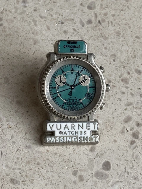 Montre Vuarnet Neuve – Boîtier Noir, Cadran Doré – Bracelet Noir – Sans étiquette