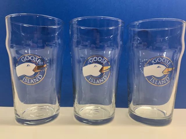 Goose Island Tulip-Style 16 oz Pint Beer Glasses - Set of 3