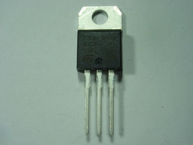 BTB16-800CWRG Triac 16A 800V TO220#19-394