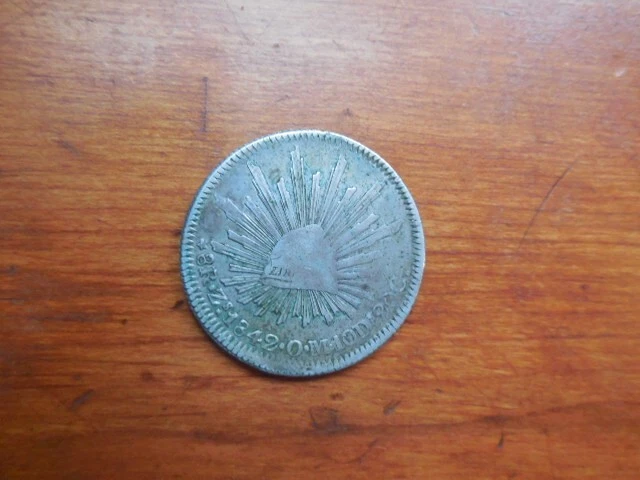 Mexican 1842 8 Reales silver Zs/OM