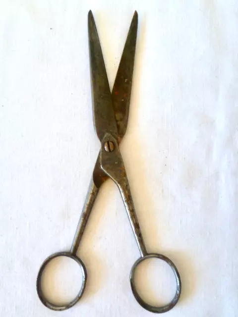 Paire De Ciseaux Ancienne Sabatier 56 Grande Rue Asnieres