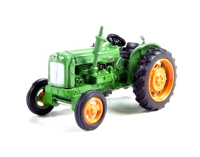 Oxford Diecast 76TRAC002 FORDSON TRACTOR - GREEN - OO HO Scale Model Trains