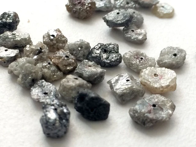 Diamant Brut Naturel 0.26 Ct Forme Polygonale Laiteux Rose – Pierre Précieuse Non Taillée