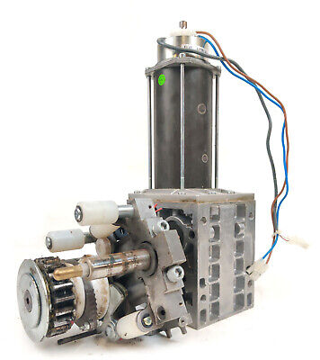 Motor salvaescaleras Stannah 260 GP75/75 TY03 24V 16.0A 24VDC con caja de cambios