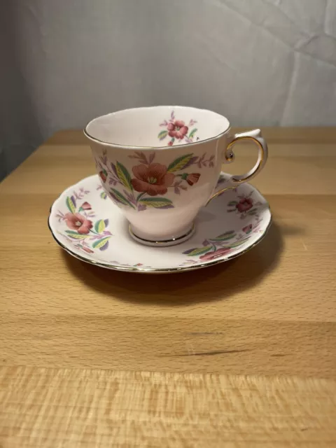 Vintage Tuscan Fine English Bone China Tea Cup And Saucer Made In England