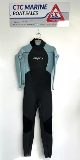 NEW *Marked Typhoon TX2 5/4/3mm Rear Zip Full Wetsuit Black & light Blue Size MS