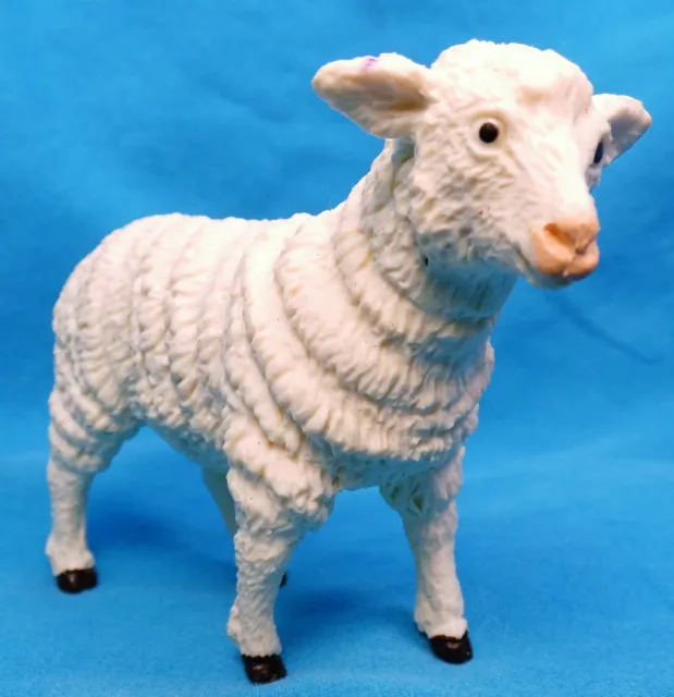 Safari Ltd Ewe Figurine 1998 Sheep Farm Animal