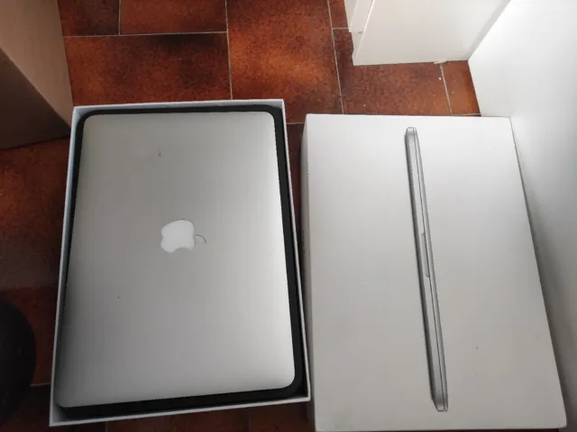 Apple Macbook Pro 13 A1502 Per Pezzi Di Ricambio, Computer Per Pezzi Di Ricambio