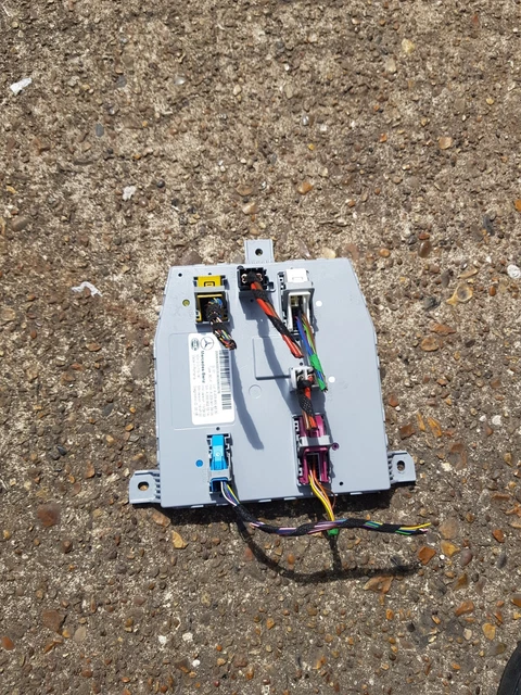 MERCEDES C CLASS W205 GLC X253 SAM Control Module unit ECU A2059006330 ...