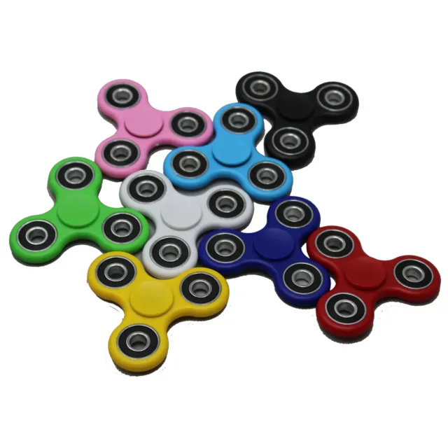 HAND SPINNER TRI FIDGET TOY STOCKING STUFFER KIDS OR ADULT Stress Anxiety Relief