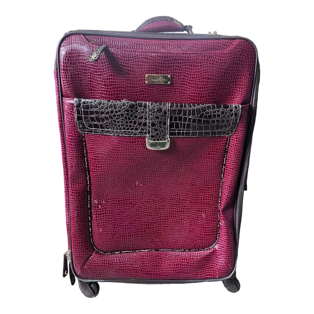 Samantha Brown Red luggage Classic Collection Roller Wheels Large Euc