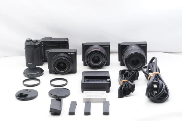 [NEAR MINT] RICOH GXR Digital Camera BODY with A12 50mm + A12 28mm + S10 (M919) 2