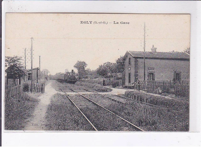 EGLY: la gare - très bon état